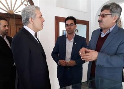 بازدید دکتر مونسان از موزه مردم شناسی خانه کرد