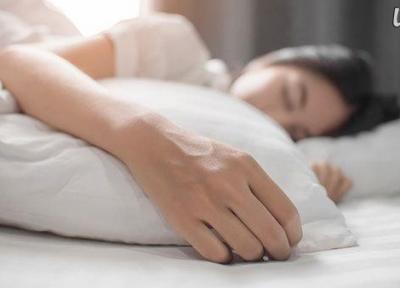 چرا دست هایتان هنگام خواب کرخت می شوند؟