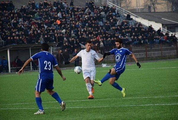 تساوی شهرداری آستارا برابر کاسپین قزوین در یک بازی پربرخورد تساوی شهرداری آستارا برابر کاسپین قزوین در یک بازی پربرخورد