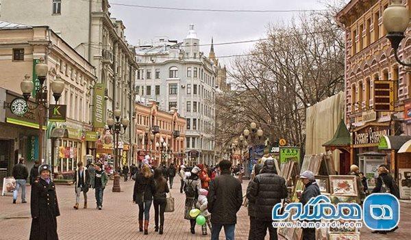 تور روسیه ارزان: خیابان آربات یکی از مشهورترین خیابان های شهر مسکو است