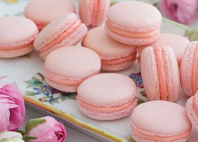 طرز تهیه شیرینی ماکارون همراه با ترفند های حرفه ای
